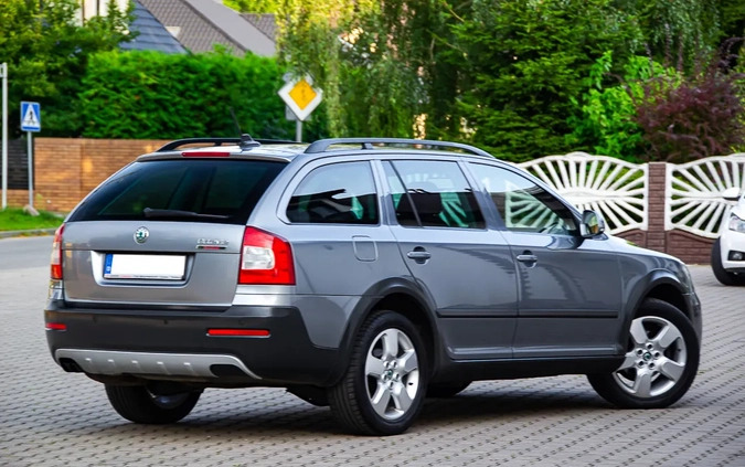 Skoda Octavia cena 29900 przebieg: 318000, rok produkcji 2012 z Kłodawa małe 562